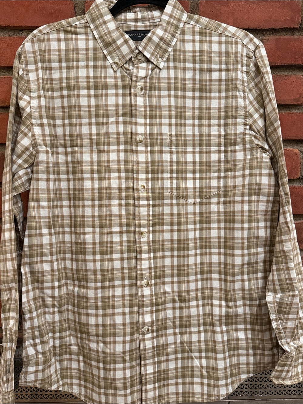Banana Republic Tan & White Plaid Button-Down Shirt